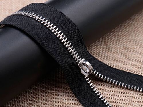 拉链坏了怎么办 拉链保养小妙招你应该get