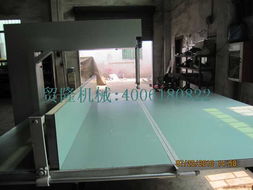 贸隆机械厂生产西安纺织物自动送料冲床纺织物液压冲床