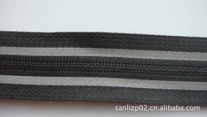 专注拉链行业45年 山东防水拉链厂以品质铸就品牌